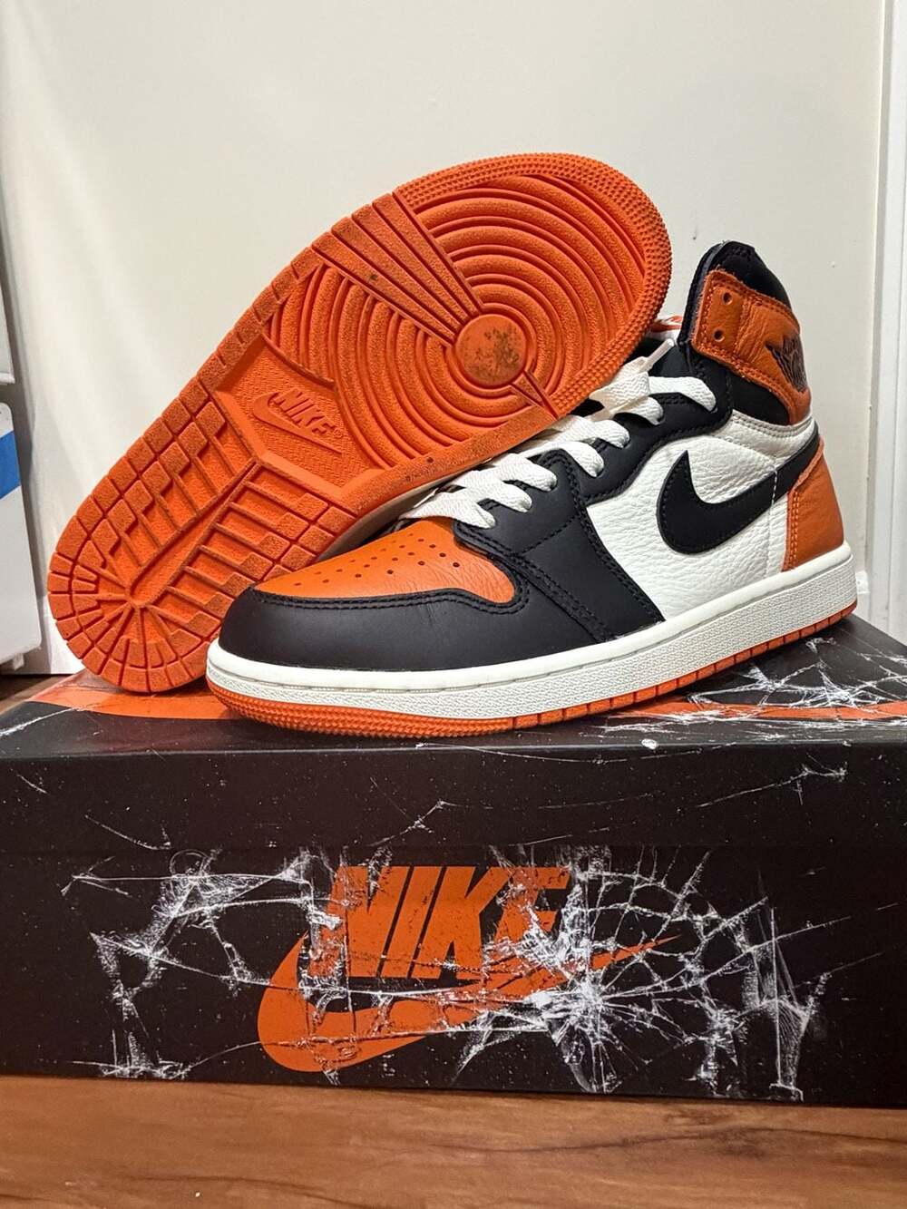 Air Jordan 1 Retro High OG 'Shattered Backboard' Size 9
